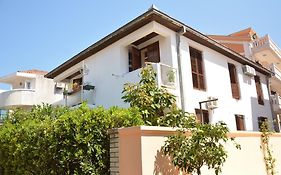 Apartments Kaludjerovic